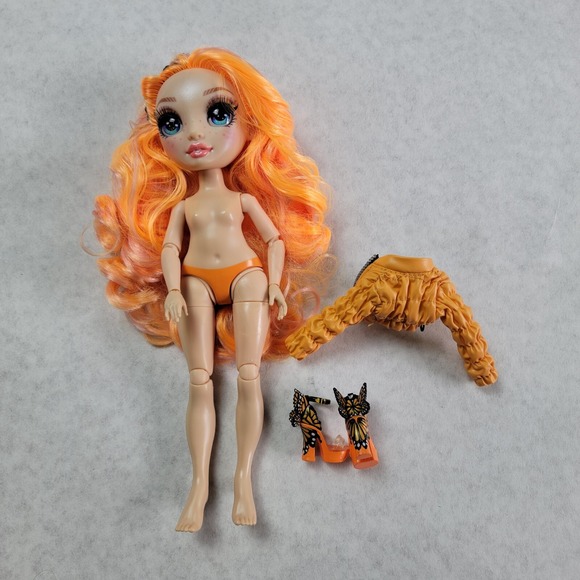 MGA Entertainment Other - Rainbow High Poppy Rowan Orange Butterfly Doll Accessories Rainbow Surprise